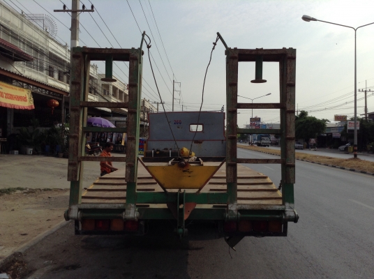 ขายเทเลอร์บรรทุกรถเกี่ยวข้าว หรือแบคโฮ 10 ล้อหัวยาวเพลาเดียว หางพับไฮดรอริค เครื่อง EH700 168 HP เฟืองท้าย FUSO ลูกหมากร้อย คัสซีสวยจัด พวงมาลัยพาวเวอร์ ทะเบียนพร้อมโอน ราคาต่อรองได้