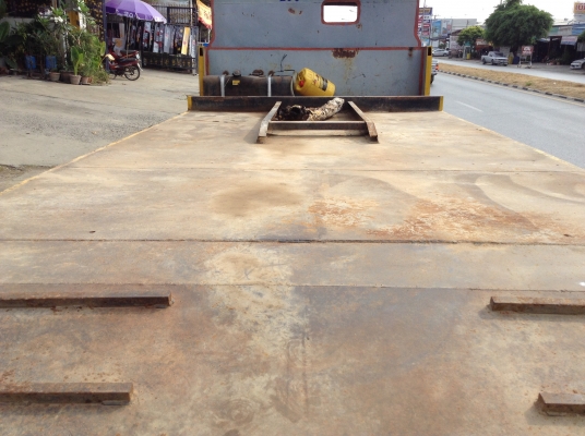 ขายเทเลอร์บรรทุกรถเกี่ยวข้าว หรือแบคโฮ 10 ล้อหัวยาวเพลาเดียว หางพับไฮดรอริค เครื่อง EH700 168 HP เฟืองท้าย FUSO ลูกหมากร้อย คัสซีสวยจัด พวงมาลัยพาวเวอร์ ทะเบียนพร้อมโอน ราคาต่อรองได้