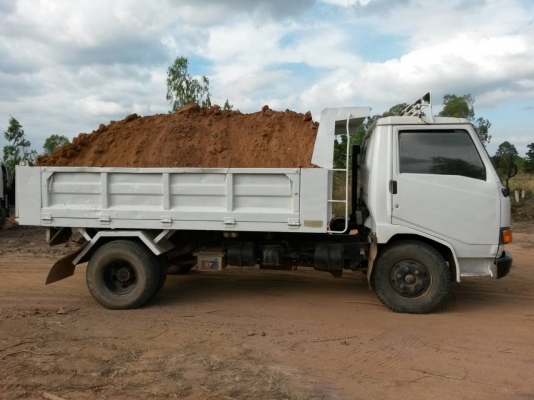 **500,000 บ.ต่อรอง**ขาย6ล้อดั๊มสวยๆ HINO FB112 117HP WO4D เครื่องแน่น ไม่มีเยิ้ม ช่วงล่างใหญ่Fหน้า-หลัง คัสซีสวยเดิมไม่มีผุไม่มีดาม กระบะดั๊มเหล็ก5ตันยิงหลัง สภาพดี พ้นดีข้างดีไม่มีผุ หัวสวยบาง ภายในสวยคอนโซลครบ แอร์เย็น ยางดี6เส้น พร้อมใช้ พร้อมลุยงาน เอ