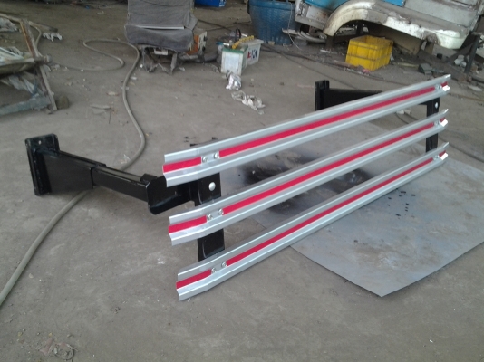 ขาย ถูก ราว ข้าง  รถบรรทุก พร้อมนำติดตั้ง แข็งแรงทนทาน ใส่ได้ทุกรุ่น รถ พร้อมจัดส่ง 081-1841924