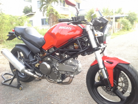 DUCATI MONSTER M400 ปี98 เครื่องดีพร้อมใช้สีแดงสดใส