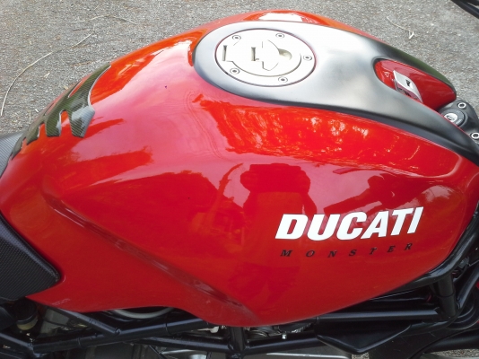 DUCATI MONSTER M400 ปี98 เครื่องดีพร้อมใช้สีแดงสดใส