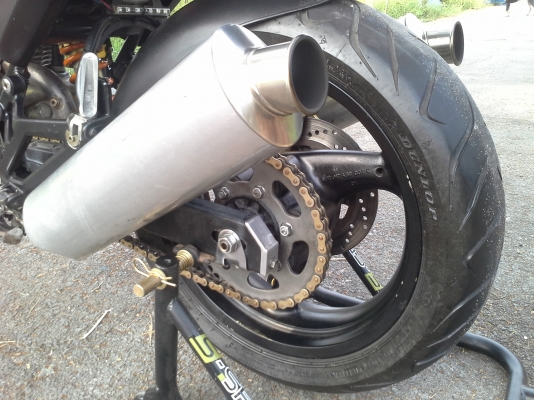 DUCATI MONSTER M400 ปี98 เครื่องดีพร้อมใช้สีแดงสดใส