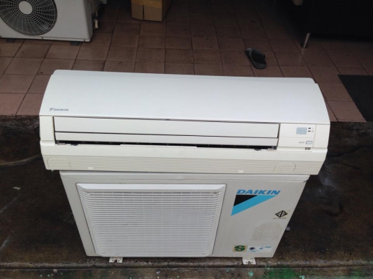**** ขายแอร์ DAIKIN 9000 BTU ประหยัดไฟเบอร์5 ****
