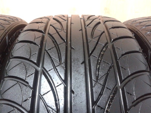 ยาง,205/40R17 ATREZZO กลางปี12สภาพเต็มสี่เส้น4,200