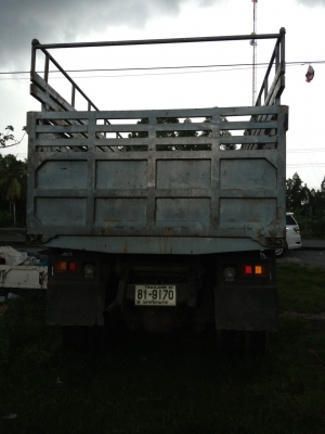 ขายด่วน 10 ล้อ ISUZU 175 โบ ราคา 700,000 บาท