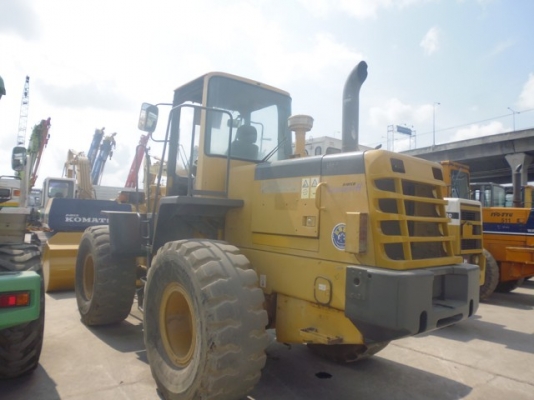 ฝากขายรถตัก KOMATSU  WA200-3E ต่อแขนให้แล้วไม่มีเอกสารจ้าาาาา