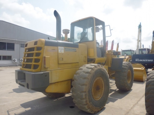 ฝากขายรถตัก KOMATSU  WA200-3E ต่อแขนให้แล้วไม่มีเอกสารจ้าาาาา