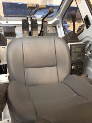 Lot.1129 Kobelco SK60-1 Lot.1129 Kobelco SK60-1