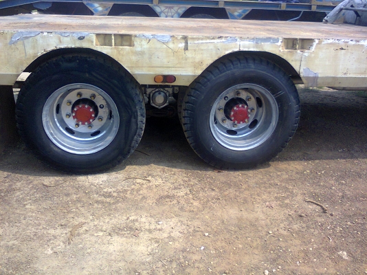 ขายรถเทเลอร์สิบล้อฮีโน่