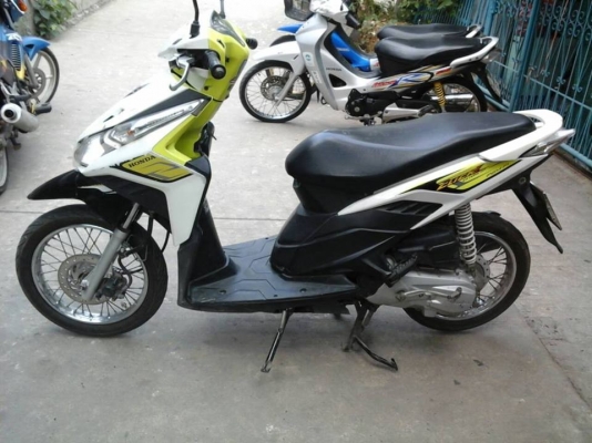 Click i ปี 54 เครื่องเดิม แน่น ไม่หอน ไม่ควัน คุ้มแน่นอน