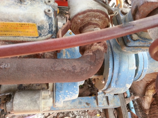 ขายเครื่อง kubota3สูบพร้อมปั้มรดน้ำ