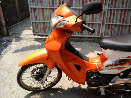 Wave 125 r ปี 48 รถสวย ชุดสีสด เครื่องเดิมแน่นๆ ท้าพิสูจน์ ลองขับได้ทุกวัน