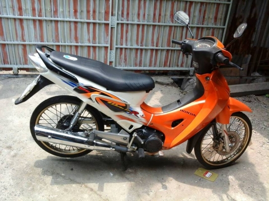 Wave 125 r ปี 48 รถสวย ชุดสีสด เครื่องเดิมแน่นๆ ท้าพิสูจน์ ลองขับได้ทุกวัน