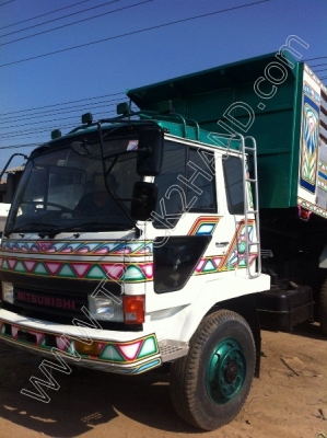 รถบรรทุก 10 ล้อดั๊มพ์ ยี่ห้อ MITSUBISHI รุ่น FN527 TD ///ติดต่อเจ้าของโดยตรงคุณวิทยา โทร.089-205-4629