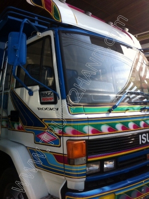 รถบรรทุก 10 ล้อ ยี่ห้อ ISUZU 230 แรงม้า /// ติดต่อเจ้าของโดยตรงคุณวิทยา โทร.089-205-4629