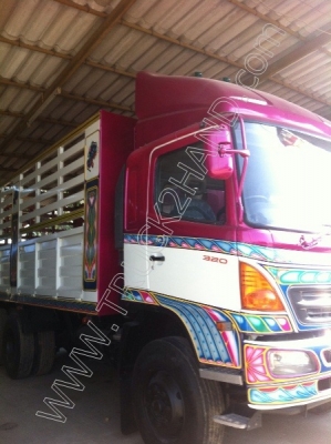 รถบรรทุก 10 ล้อดั๊มพ์ ยี่ห้อ HINO รุ่น FM2P 320 แรงม้า รถบรรทุก 10 ล้อดั๊มพ์ ยี่ห้อ HINO รุ่น FM2P 320 แรงม้า