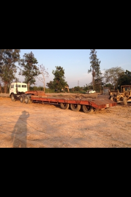 รถหัวลากBenzพร้อมหางโลเบท