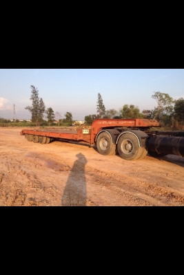 รถหัวลากBenzพร้อมหางโลเบท