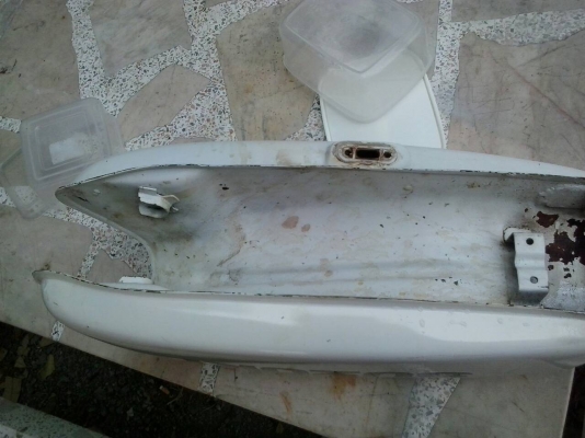 ขาย ถังน้ำมัน A100 ราคา 500 บ. รวมส่ง 0855155980