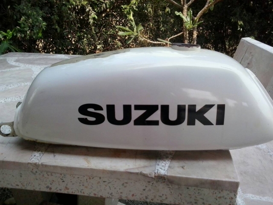 ขาย ถังน้ำมัน A100 ราคา 500 บ. รวมส่ง 0855155980