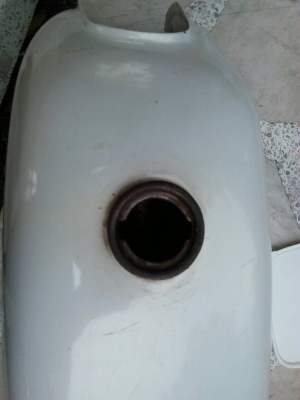 ขาย ถังน้ำมัน A100 ราคา 500 บ. รวมส่ง 0855155980