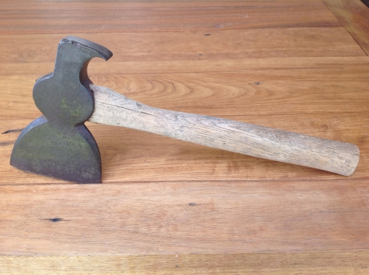 ขายขวานโบราณ PLUMB CARPENTER 2 in 1