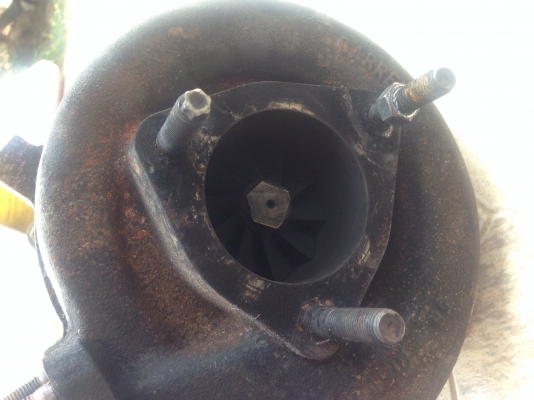 ขายเทอร์โบ garret m24 a/r58 ใส่ รถเกี่ยวข้าว รถสิบล้อ  เก่านอก สภาพกริบๆ