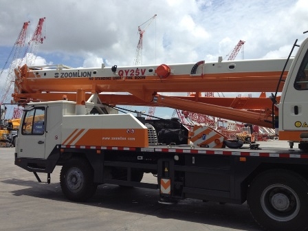 รถเครน25ตันซื้อสดหรือจัดไฟแนนท์