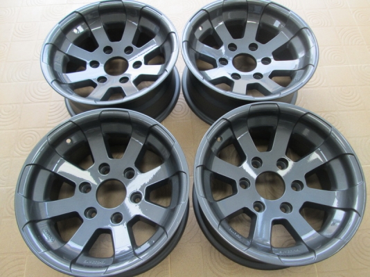 ขายล้อjapan สไตล์ อเมริกา  6รู สีกัลเงา เอาไปแค่5500 บาท