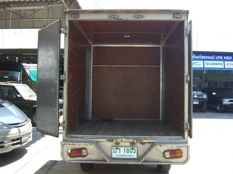 NISSAN, FRONTIER 2.7 TX โฉม SINGLECAB  ปี 2003 ตู้แห้ง