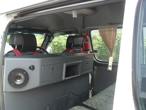 ขายรถตู้หลังคาสูง ปี2002 สภาพดี. พร้อมใช้