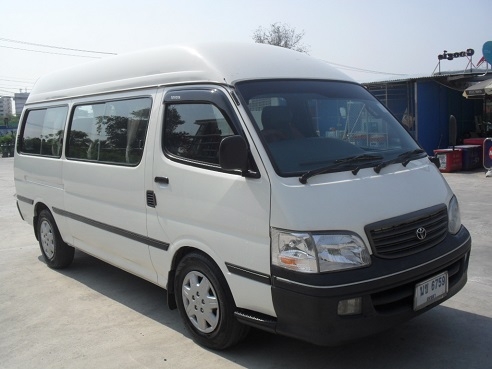 ขายรถตู้หลังคาสูง ปี2002 สภาพดี. พร้อมใช้