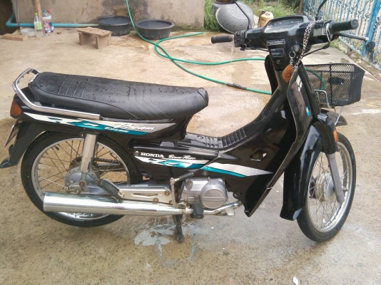 ขาย dream 100  cc ทะเบัยนพร้อมชุดโอน