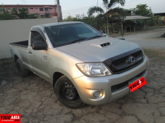 VIGO 2WD 3.0J MT Standart SILVER