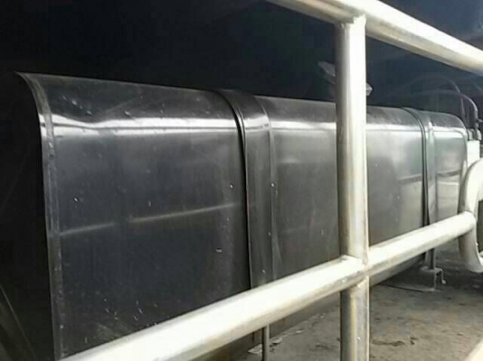 รถฮีโน่ 10 ล้อ  FL1J  รั้ว ( ไม่ดั้ม )  220 แรงม้า. ปี 51  สนใจติดต่อ 081 - 6079515