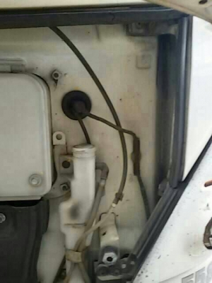 รถฮีโน่ 10 ล้อ  FL1J  รั้ว ( ไม่ดั้ม )  220 แรงม้า. ปี 51  สนใจติดต่อ 081 - 6079515