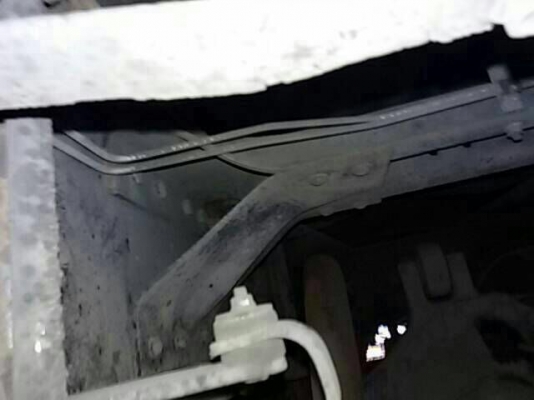 รถฮีโน่ 10 ล้อ  FL1J  รั้ว ( ไม่ดั้ม )  220 แรงม้า. ปี 51  สนใจติดต่อ 081 - 6079515