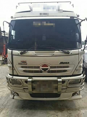 รถฮีโน่ 10 ล้อ  FL1J  รั้ว ( ไม่ดั้ม )  220 แรงม้า. ปี 51  สนใจติดต่อ 081 - 6079515