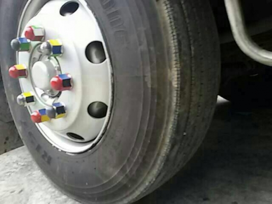 รถฮีโน่ 10 ล้อ  FL1J  รั้ว ( ไม่ดั้ม )  220 แรงม้า. ปี 51  สนใจติดต่อ 081 - 6079515