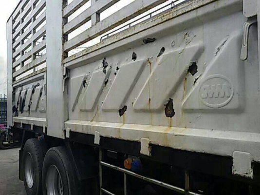 รถฮีโน่ 10 ล้อ  FL1J  รั้ว ( ไม่ดั้ม )  220 แรงม้า. ปี 51  สนใจติดต่อ 081 - 6079515