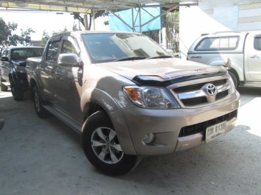 VIGO 4WD 2.7G AT Double Cab GLOD