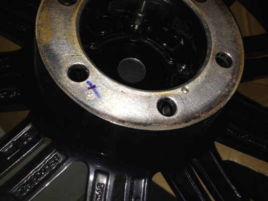 ขายล้อแม็ก Lenso Grande 2 ขอบ 18 6 รู ใส่กระบะ ขายล้อแม็ก Lenso Grande 2 ขอบ 18 6 รู ใส่กระบะ