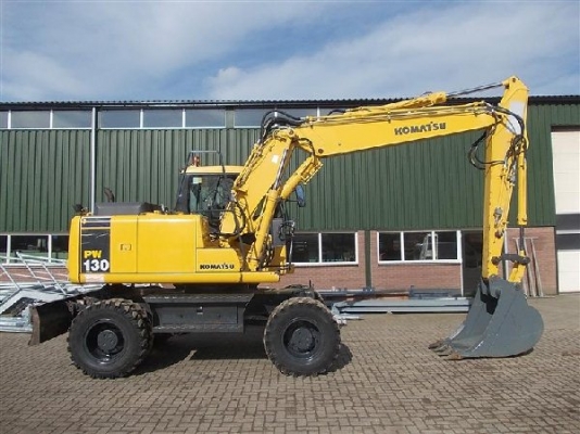 KOMATSU PW130-7 มือสองเมืองนอก นำเข้ามาขาย ติดต่อ 098-246-3778 น๊อค ครับ KOMATSU PW130-7 มือสองเมืองนอก นำเข้ามาขาย ติดต่อ 098-246-3778 น๊อค ครับ