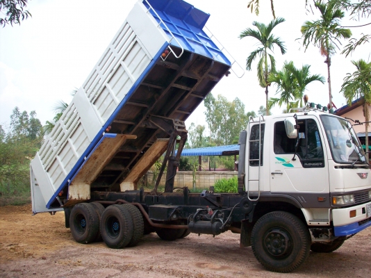 ปรับราคาลงไหม่!!HINO ซูโม่ 227 กระบะดั๊มสามมิตร หัวเก๋ง สิงไฮเทค