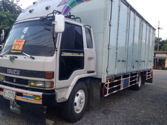 ขาย 6ล้อ ตู้ 7.20 แห้ง10บาน เครื่อง 175 เทอร์โบ เบรคทิฟฟี่ คัดซีสวย ยางดี ขาย 6ล้อ ตู้ 7.20 แห้ง10บาน เครื่อง 175 เทอร์โบ เบรคทิฟฟี่ คัดซีสวย ยางดี