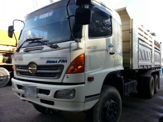 รถฮีโน่ 10 ล้อดั้ม 320 แรงม้า. ปี 50  สนใจติดต่อ 081 - 6079515