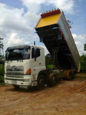 ขายรถบรรทุกสิบล้อดัมพ์ Hino S700 รถประกอบ 12 ล้อ เครื่อง 414 แรง ปี 54 ดัมพ์มิเนียม มีระบบลากพ่วง