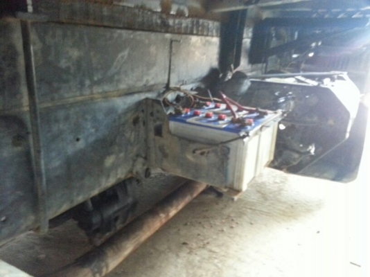 รถฮีโน่ 10 ล้อดั้ม 320 แรงม้า. ปี 46 สนใจติดต่อ 081 - 6079515 รถฮีโน่ 10 ล้อดั้ม 320 แรงม้า. ปี 46 สนใจติดต่อ 081 - 6079515