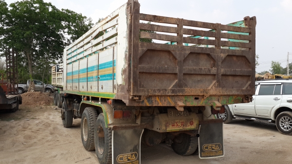 ขายด่วนไอ้หลงเบรคใหญ่195แรงสองเพลาดั้มสภาพพร้ทมใช้โทร0843923995